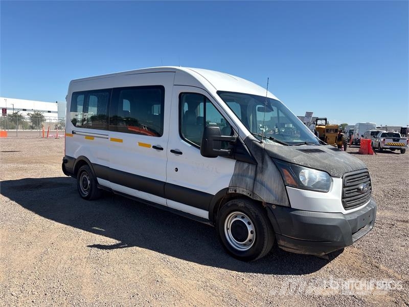 Ford Transit 350 Passenger Van Dodávky