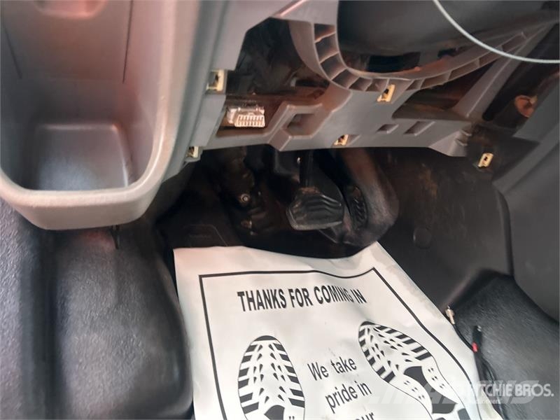 Ford Transit 350 Passenger Van 廂式貨物運輸車