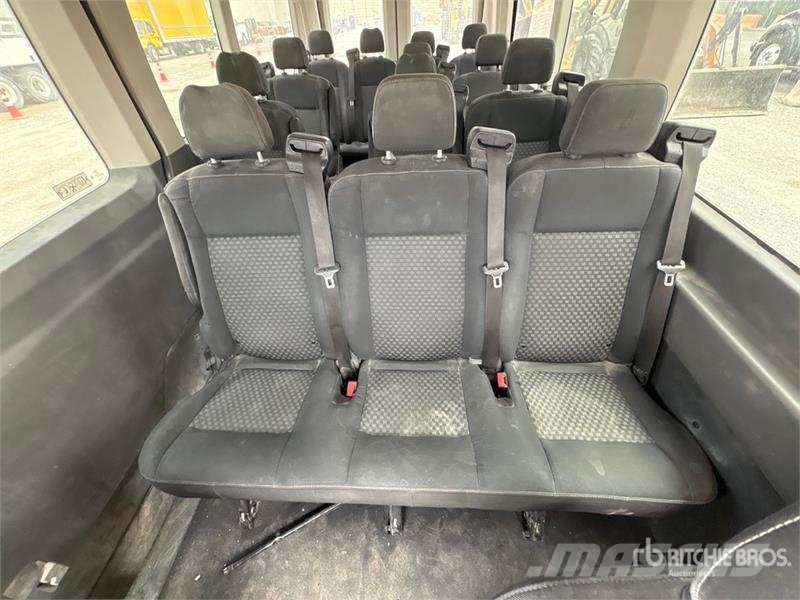 Ford Transit 350 XLT 15 Passenger Van Furgonetas cerradas