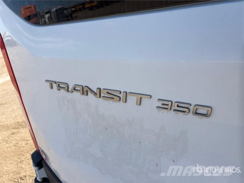 Ford Transit 350 XLT 12 Passenger Van Preču pārvadāšanas furgoni