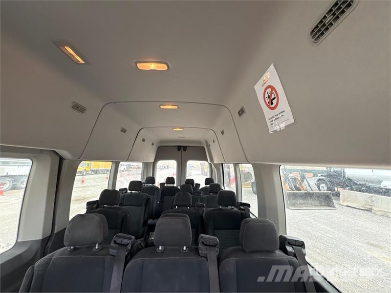 Ford Transit 350 XLT 15 Passenger Van Furgonetas cerradas