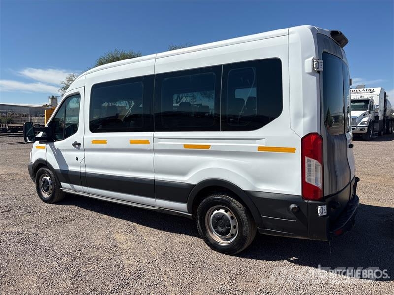 Ford Transit Cargo Van Furgone chiuso