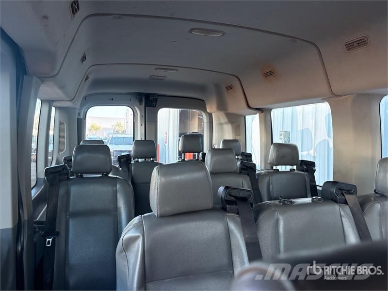 Ford Transit Cargo Van Furgone chiuso