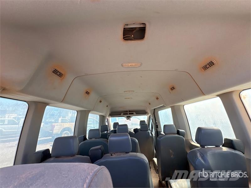 Ford Transit Cargo Van (Inoperable) Dostavna vozila / kombiji