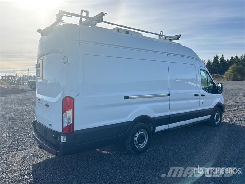 Ford Transit Cargo Van Varebiler