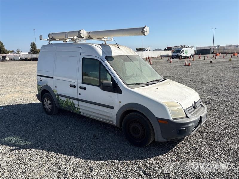 Ford Transit Connect パネルバン