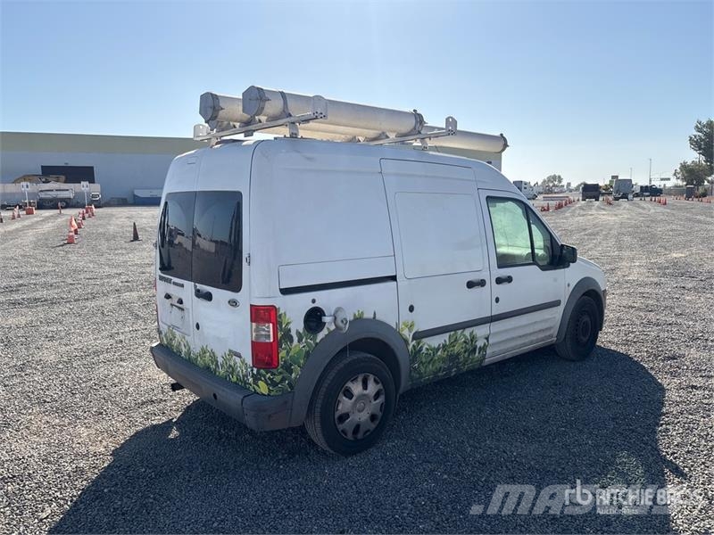 Ford Transit Connect パネルバン