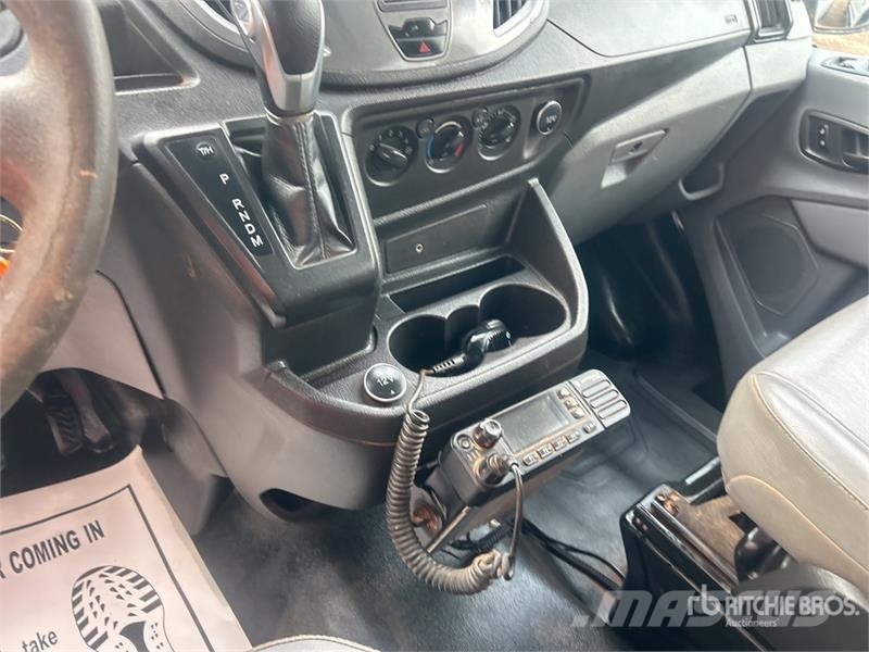 Ford Transit Passenger Van Dostavna vozila / kombiji