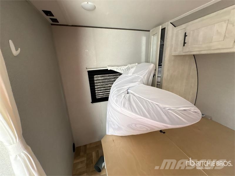 Forest River 21CK 26 ft 2 in T/A Travel Trailer 其他拖車