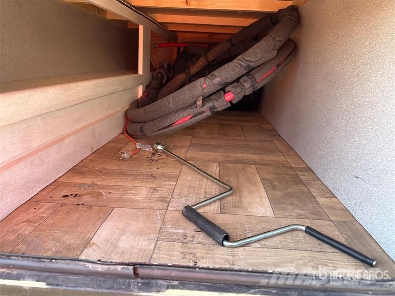 Forest River 21CK 26 ft 2 in T/A Travel Trailer 其他拖車