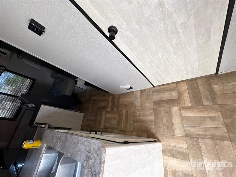 Forest River 21CK 26 ft 2 in T/A Travel Trailer 其他拖車