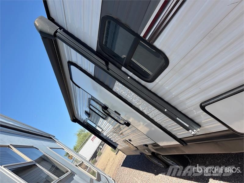 Forest River 21CK 26 ft 2 in T/A Travel Trailer 其他拖車