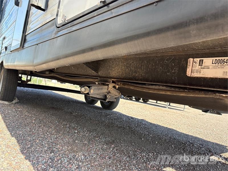 Forest River 21CK 26 ft 2 in T/A Travel Trailer 其他拖車
