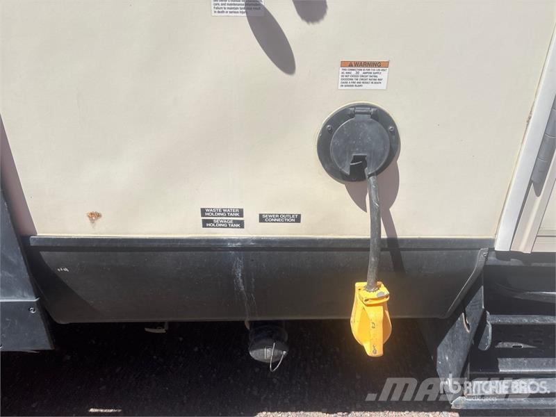 Forest River 24 ft T/A Travel Trailer Otros remolques