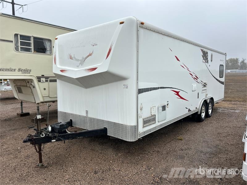 Forest River Work & Play 24 ft T/A Toy Hauler Travel Trailer Autre remorque