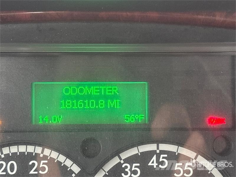 Freightliner 108SD Kamioni sa kranom