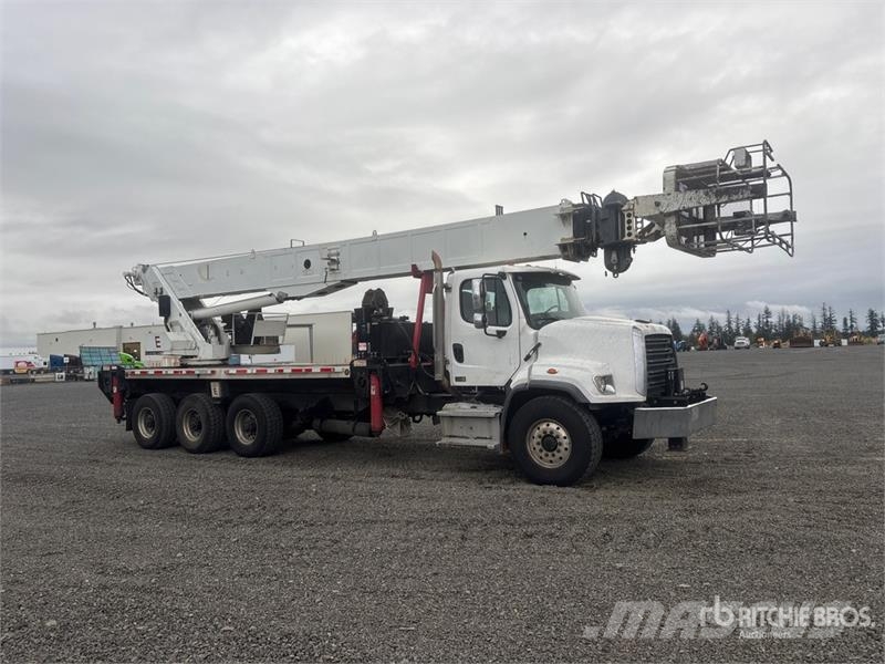 Freightliner 108SD Kamioni sa kranom