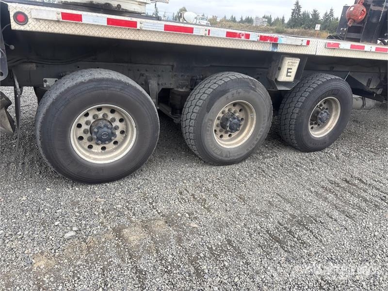 Freightliner 108SD Kamioni sa kranom