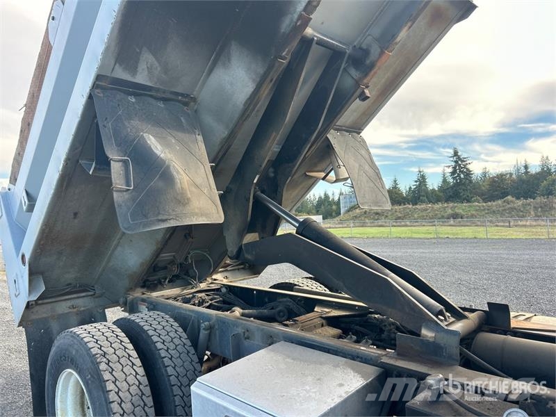 Freightliner 114SD 4x2 S/A Dump Truck Kiper tovornjaki
