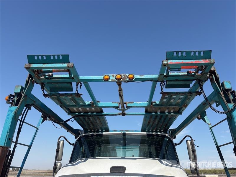 Freightliner 114SD 6x4 Car Carrier Truck Transport vehicles