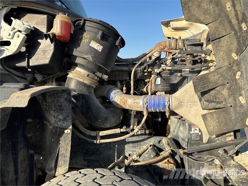 Freightliner 114SD 6x4 Mixer Truck Betonvedēji