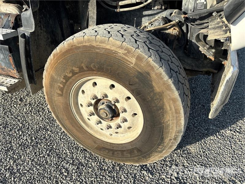 Freightliner 114SD 6x4 Mixer Truck Betonvedēji