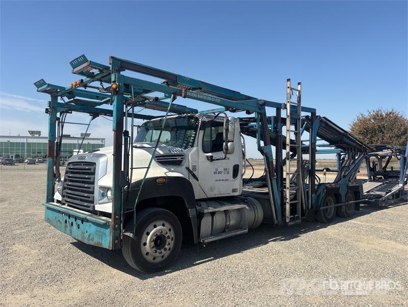 Freightliner 114SD 6x4 Car Carrier Truck Transport vehicles