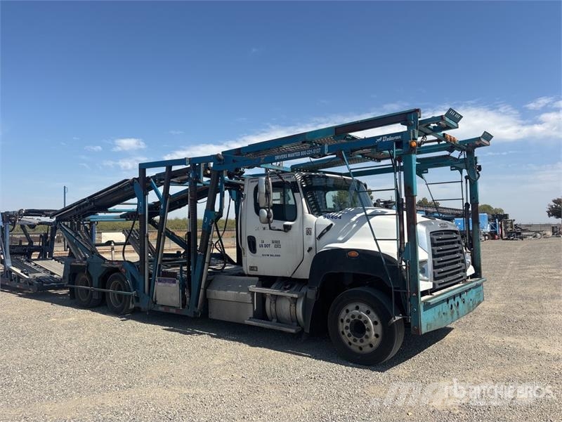Freightliner 114SD 6x4 Car Carrier Truck Transport vehicles