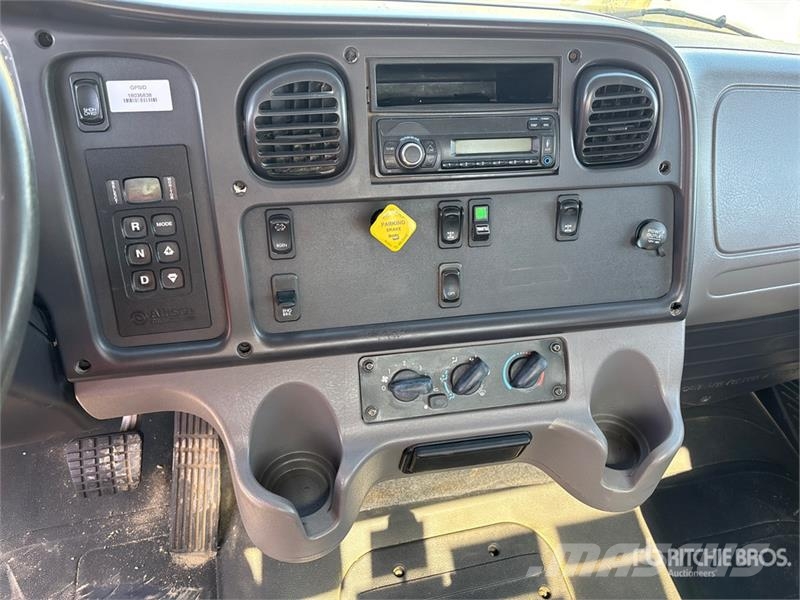 Freightliner 114SD 6x4 Mixer Truck Camiões de betão