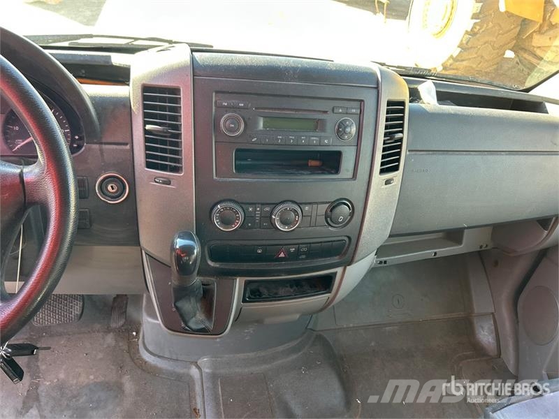 Freightliner 2500 Sprinter Lieferwagen