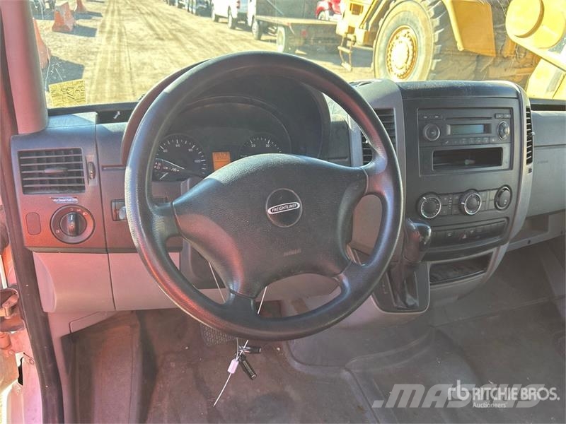 Freightliner 2500 Sprinter Lieferwagen