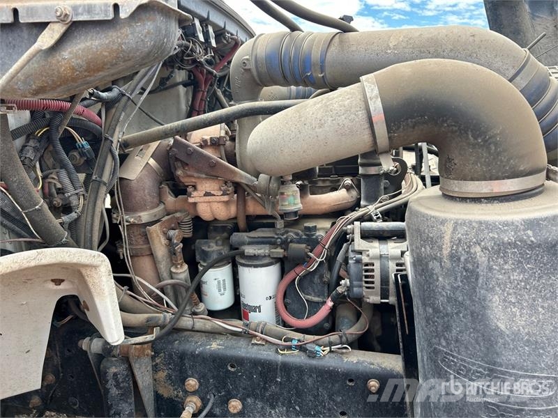 Freightliner 455 8 ton Straight Boom on Freightliner FL80 4x2 B Kranbilar