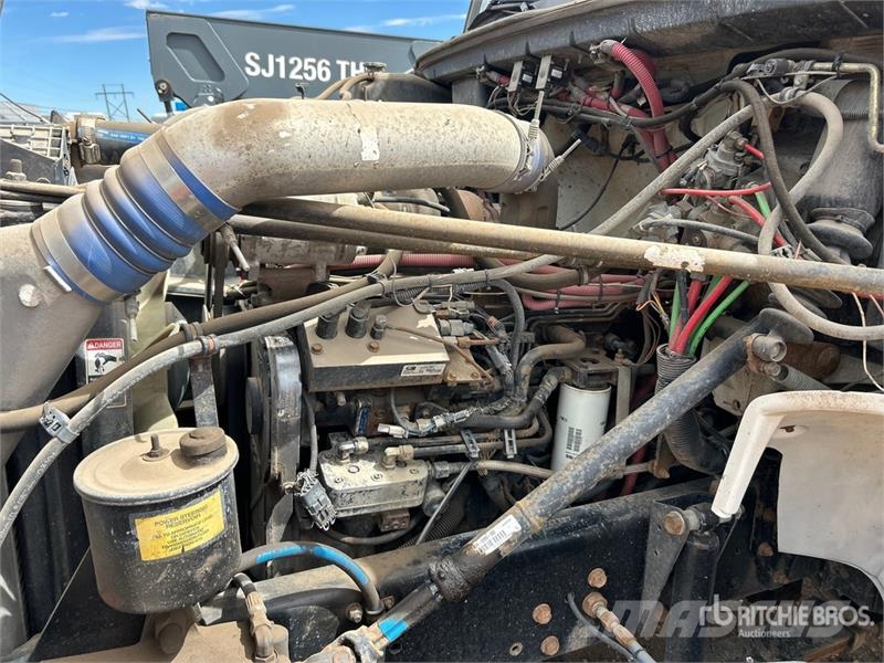 Freightliner 455 8 ton Straight Boom on Freightliner FL80 4x2 B Kranbilar