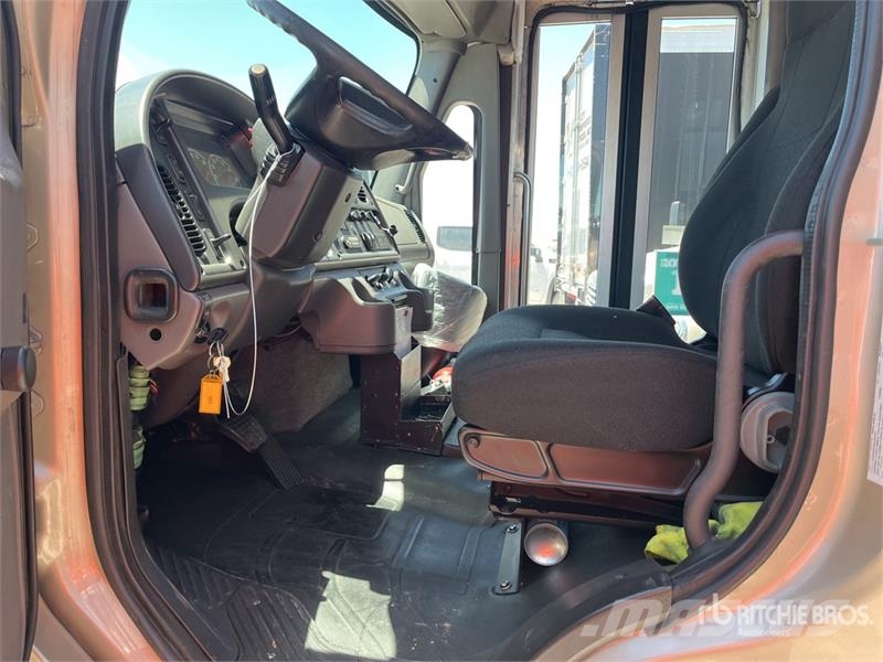 Freightliner 4x2 38-Seat Transit Bus Minibusser