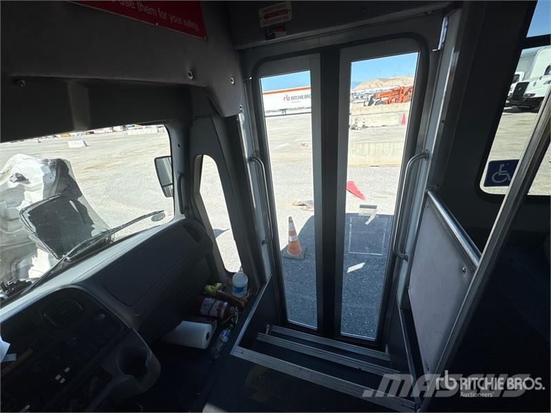 Freightliner 4x2 40-Seat Transit Bus Minibusser