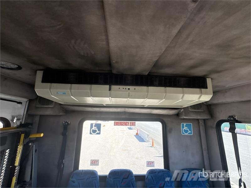 Freightliner 4x2 40-Seat Transit Bus Minibusser