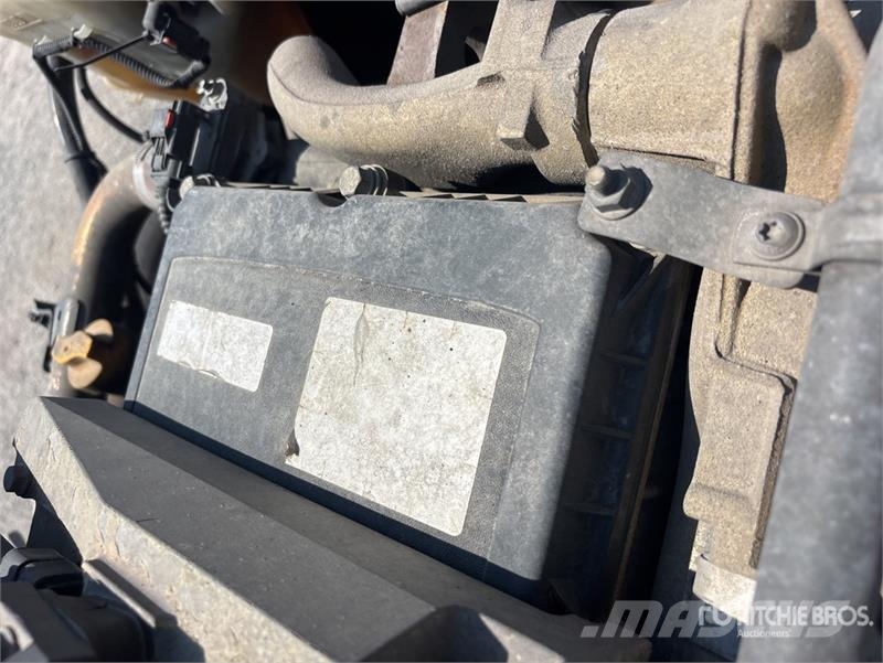 Freightliner 6x4 T/A Sleeper Truck Tractor Vilcēji