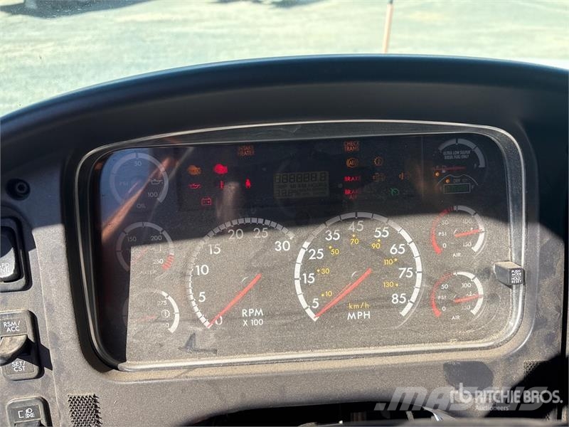 Freightliner Altec At37G 37 ft on Freightliner M2 4x2 Bucket T Camion nacelle