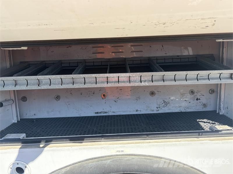Freightliner Altec At37G 37 ft on Freightliner M2 4x2 Bucket T Camion nacelle