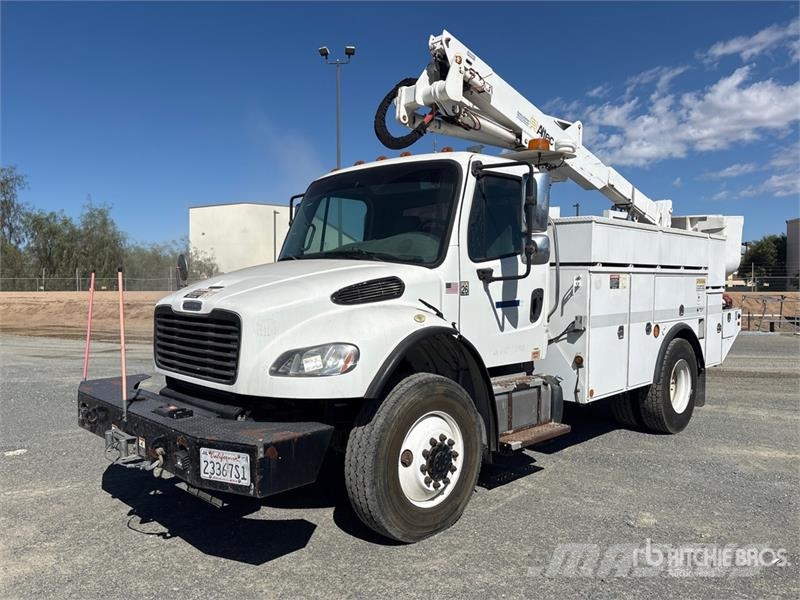 Freightliner Altec At37G 37 ft on Freightliner M2 4x2 Bucket T Camion nacelle