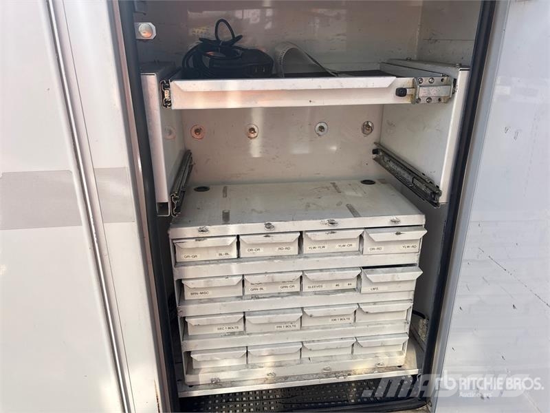 Freightliner Altec At37G 37 ft on Freightliner M2 4x2 Bucket T Camion nacelle