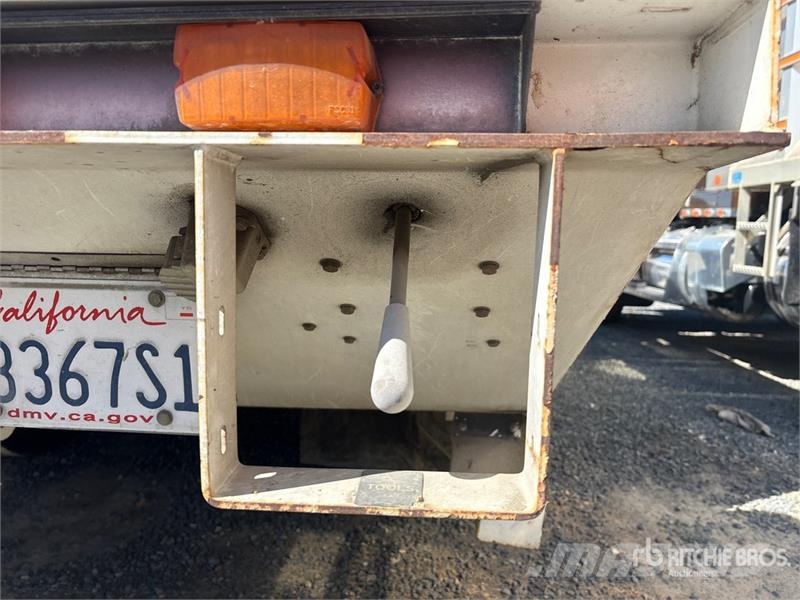 Freightliner Altec At37G 37 ft on Freightliner M2 4x2 Bucket T Camion nacelle