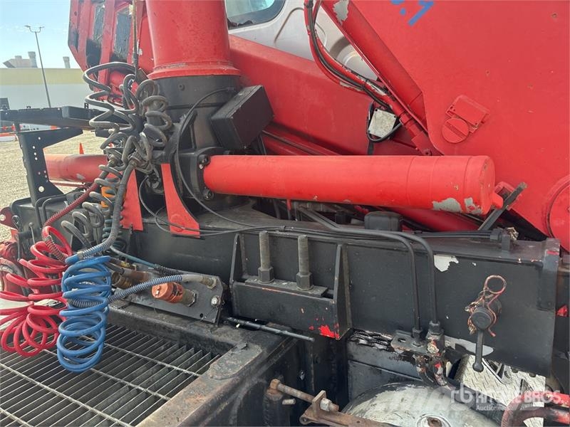 Freightliner Atlas Crane AK100.1 73000 lb Knuckle Boom on Frei Automobiliniai kranai