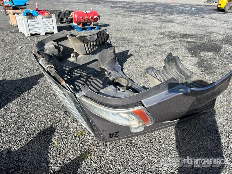 Freightliner Cacadia Truck Hood Citi