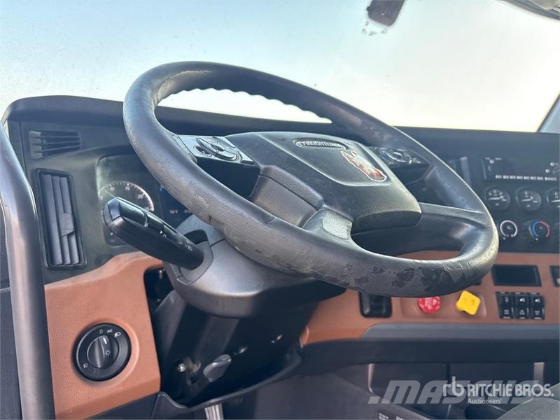 Freightliner Cascadia 126 Tegljači