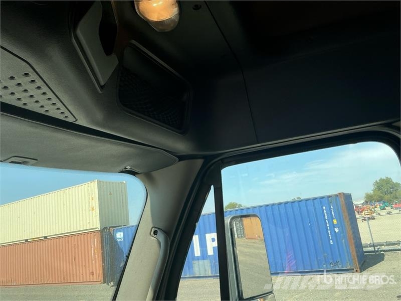 Freightliner Cascadia 113 Sattelzugmaschinen