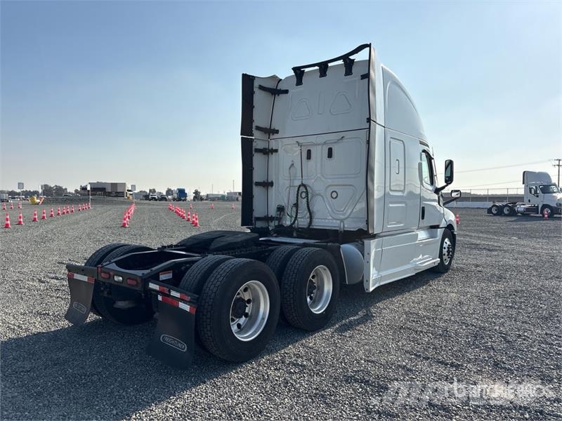 Freightliner Cascadia 126 Tegljači
