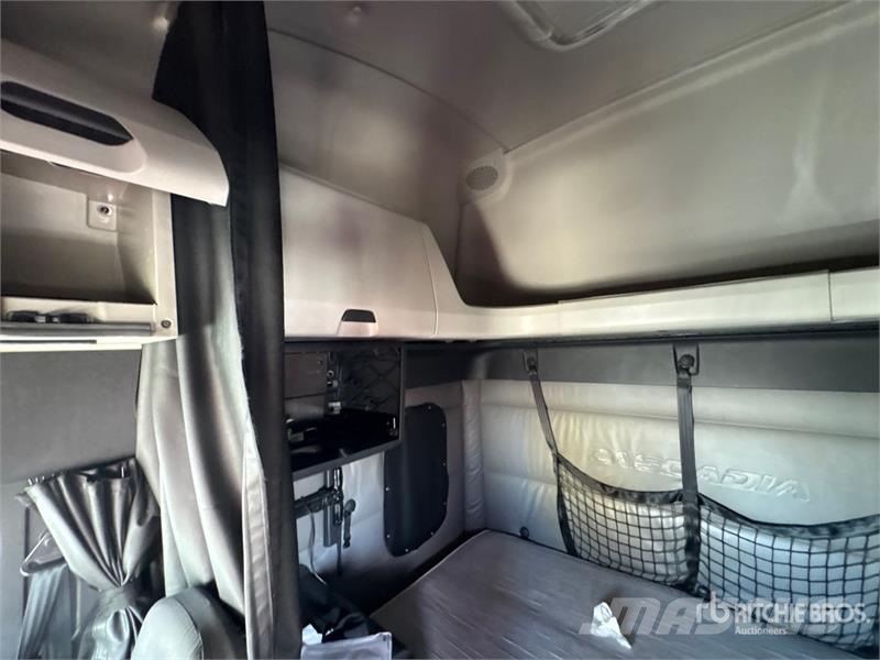 Freightliner Cascadia 126 Sattelzugmaschinen