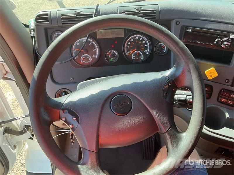 Freightliner Cascadia 113 Ťahače