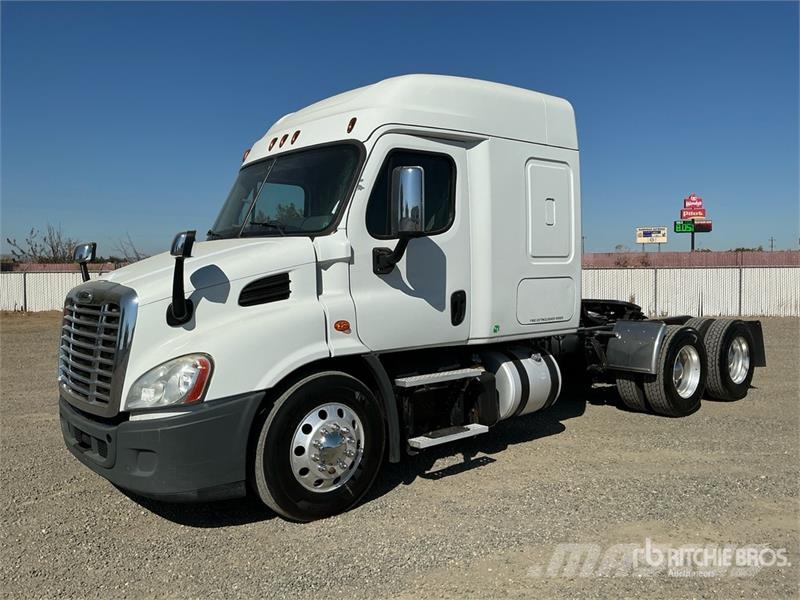 Freightliner Cascadia 113 Ťahače